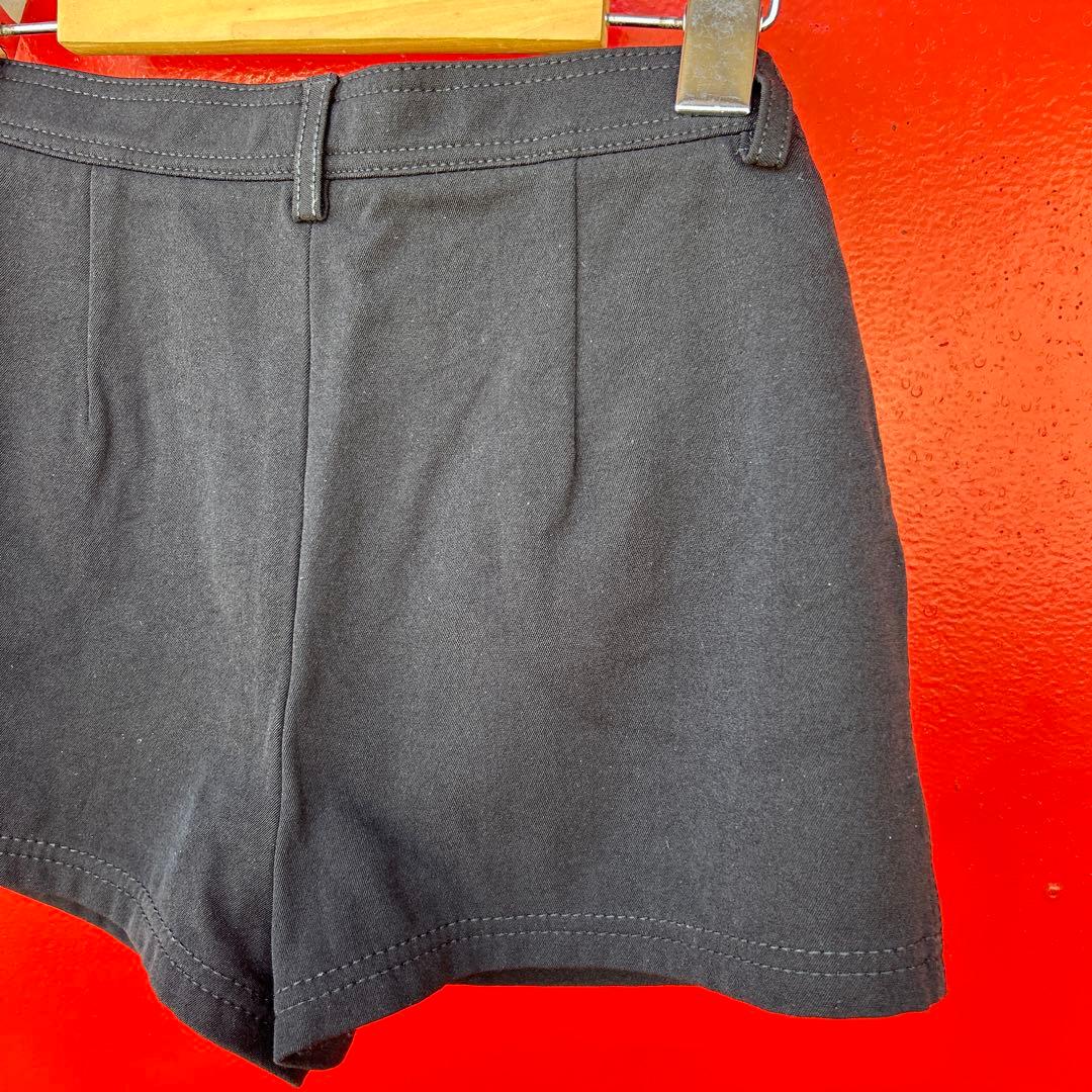 GUCCI ショートパンツ