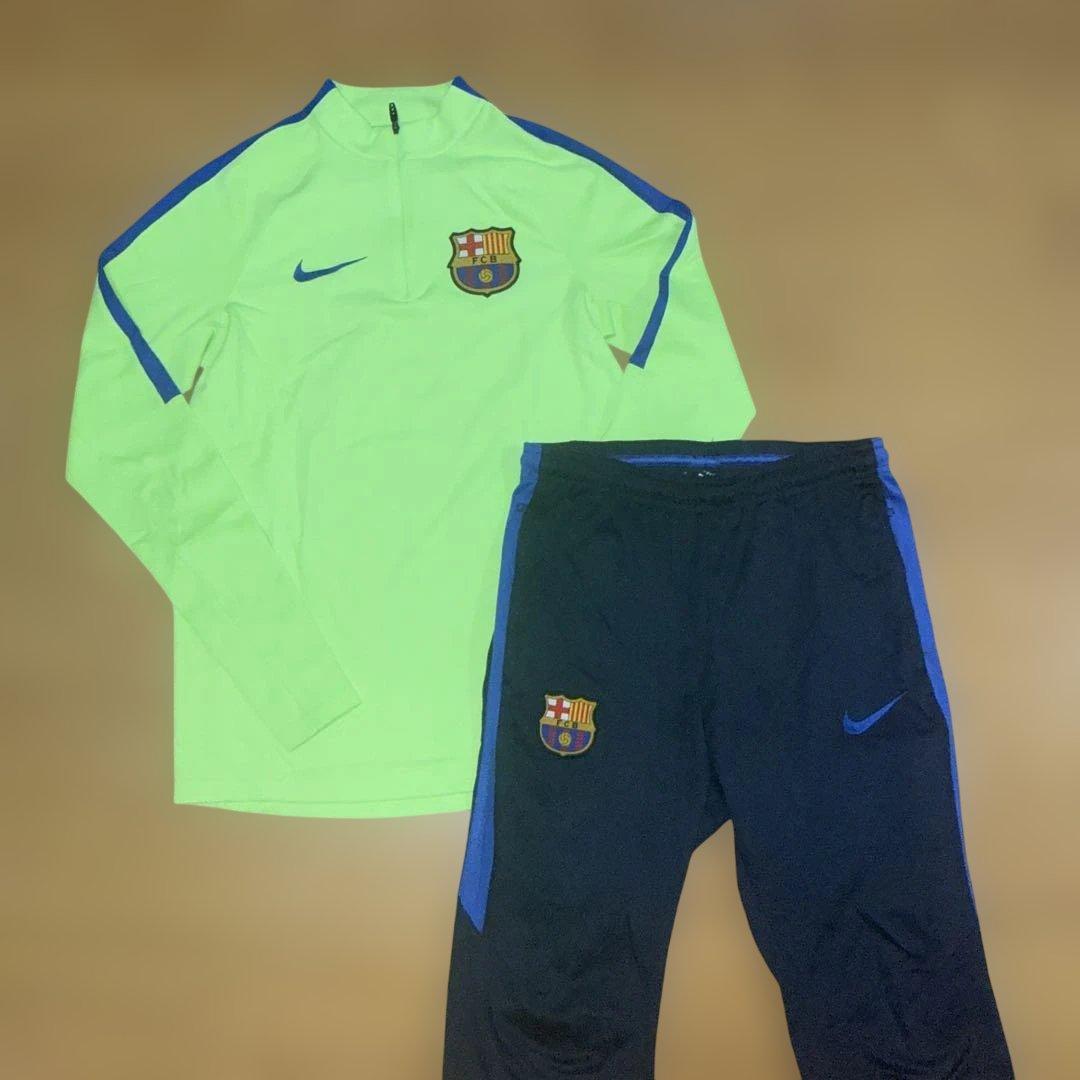 NIKEバルセロナトレーニングウェア上下 気分で値段変わります