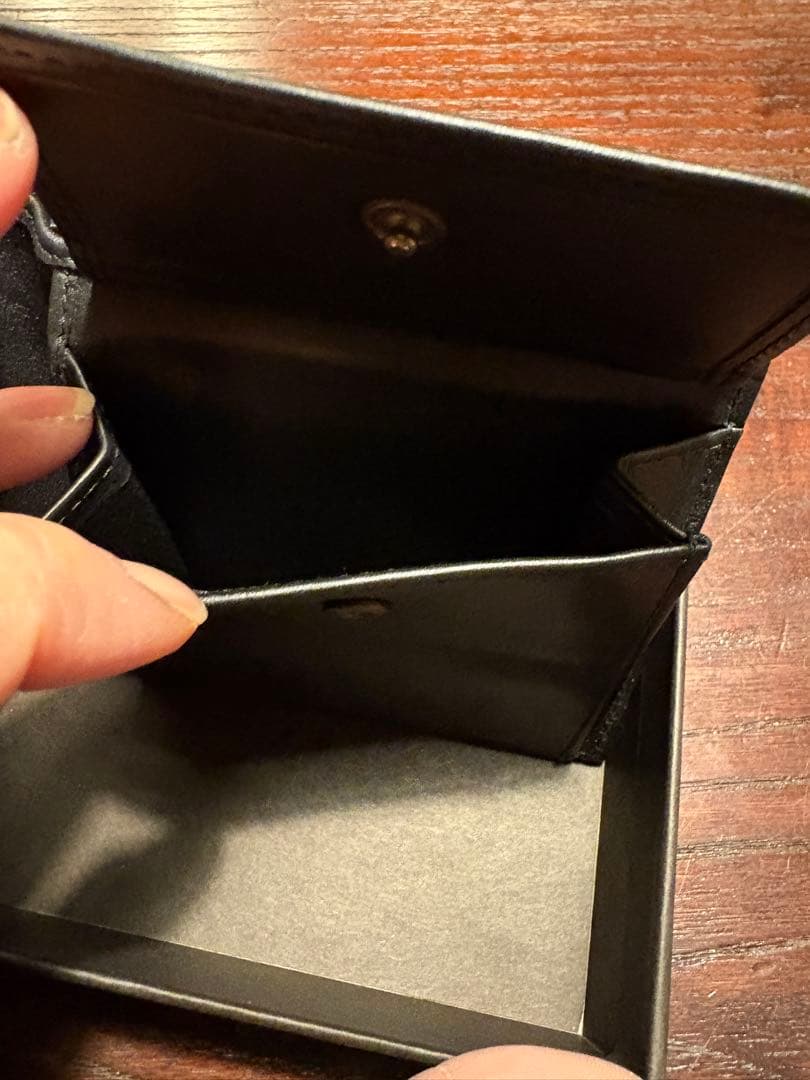 BOTTEGA VENETA 二つ折り財布　ボッテガ