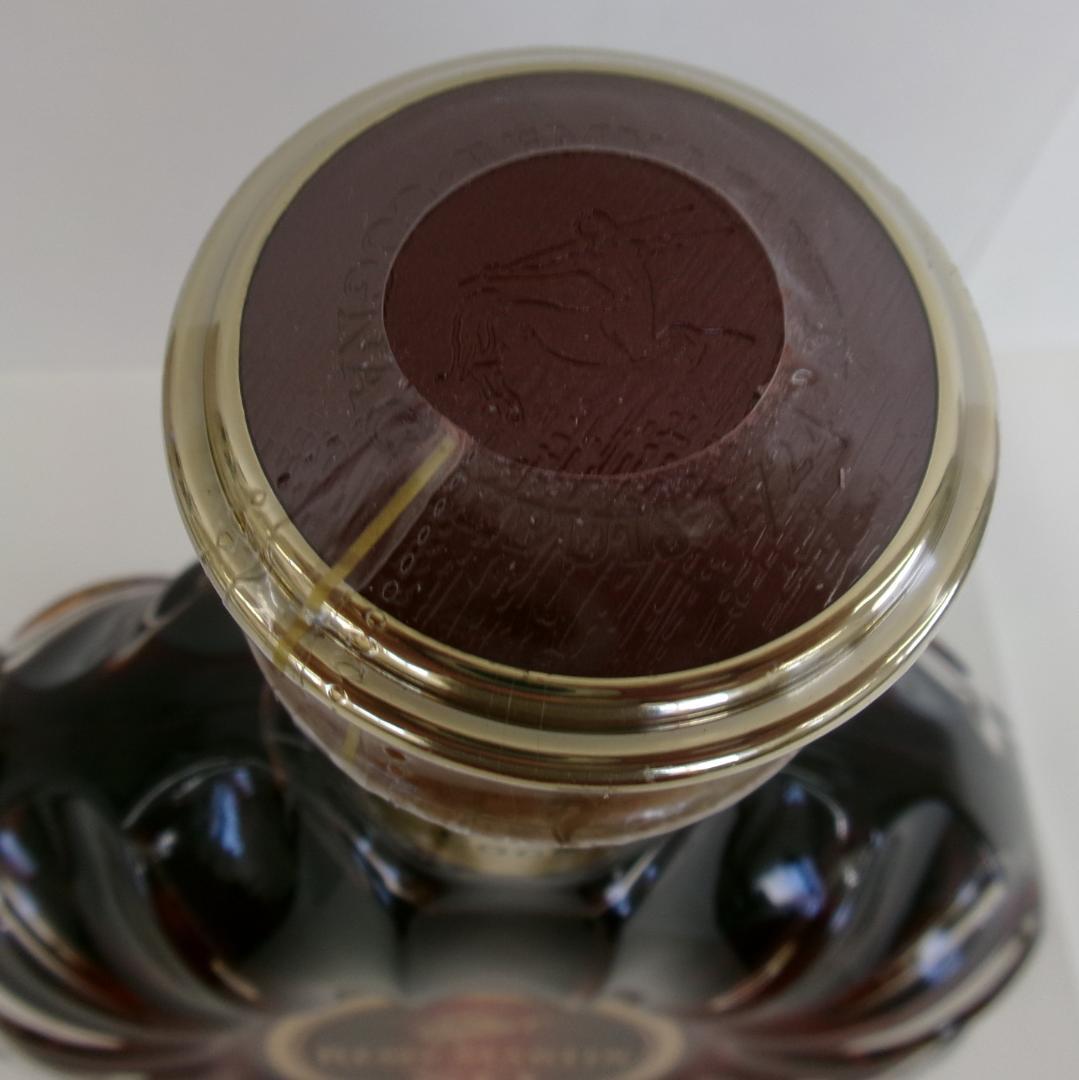 700ｍL・レミーマルタンXOエクセレンス（RE76）