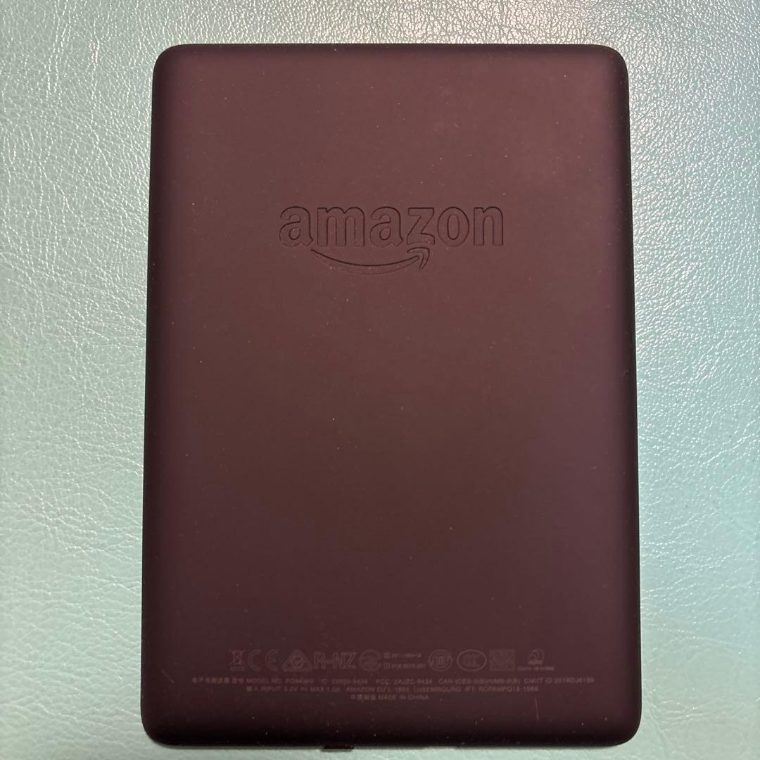 Kindle Paperwhite (第10世代) 本体＋カバー付き