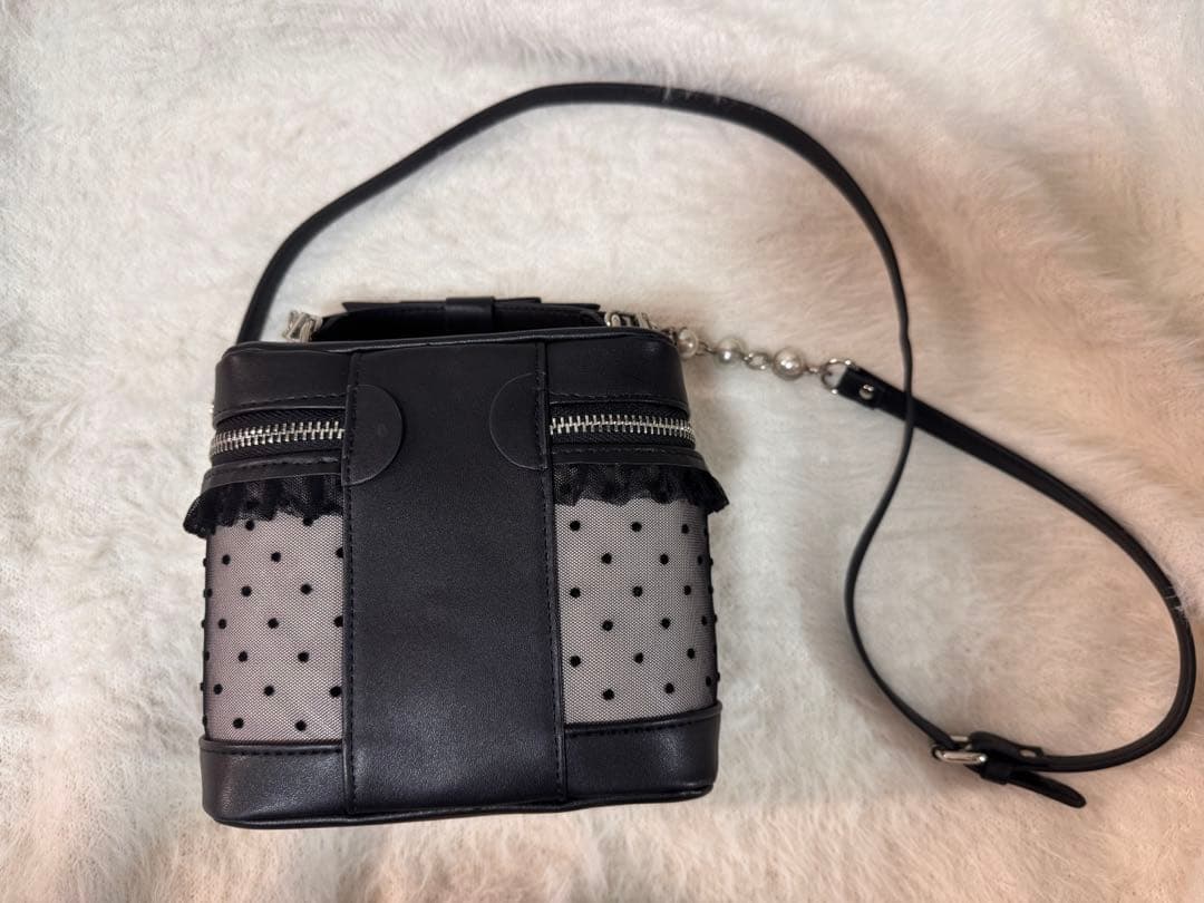 pium ハートドットチュールバニティバッグ　ピンクブラック