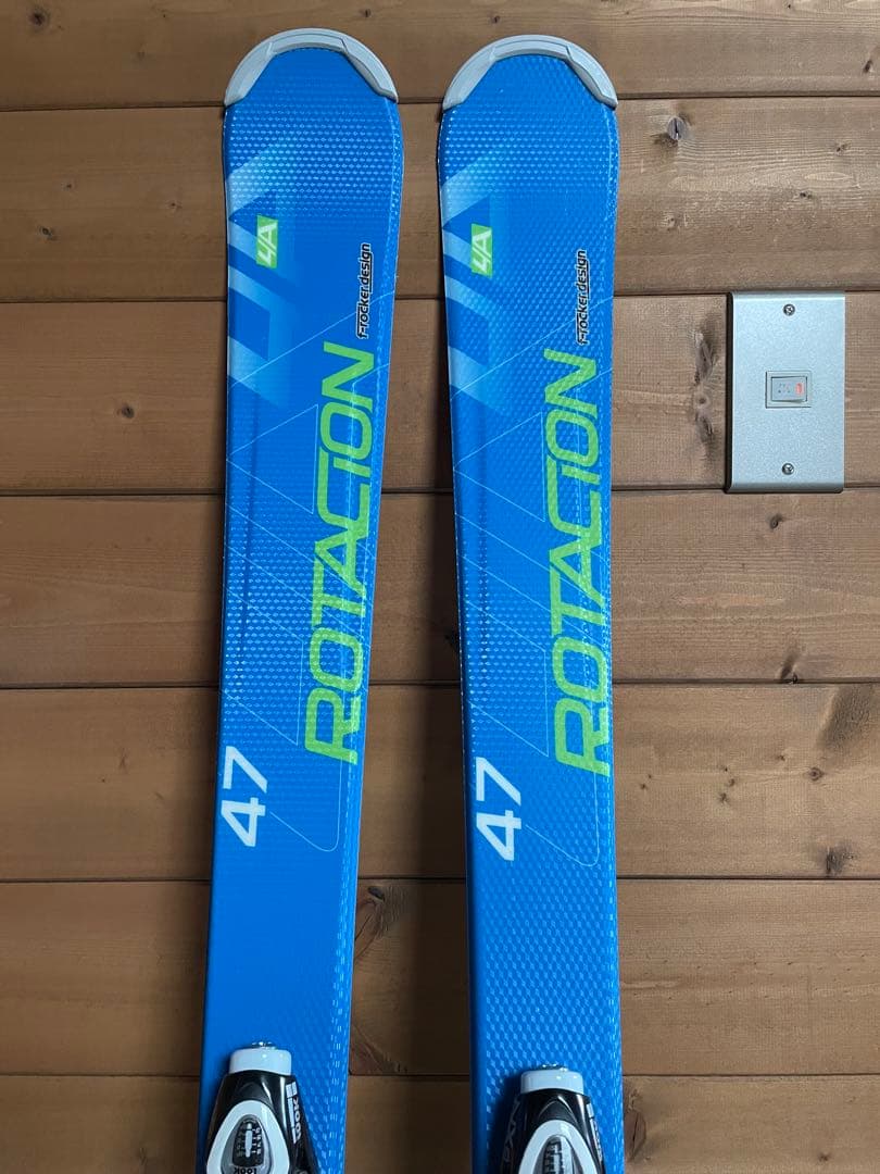 スワロースキー ロタシオン 147cm スキー板　ビンディング