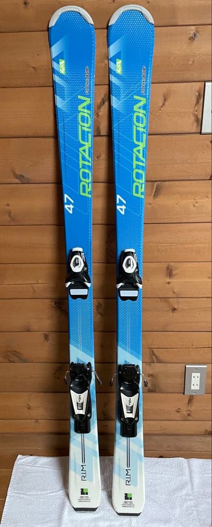 スワロースキー ロタシオン 147cm スキー板　ビンディング