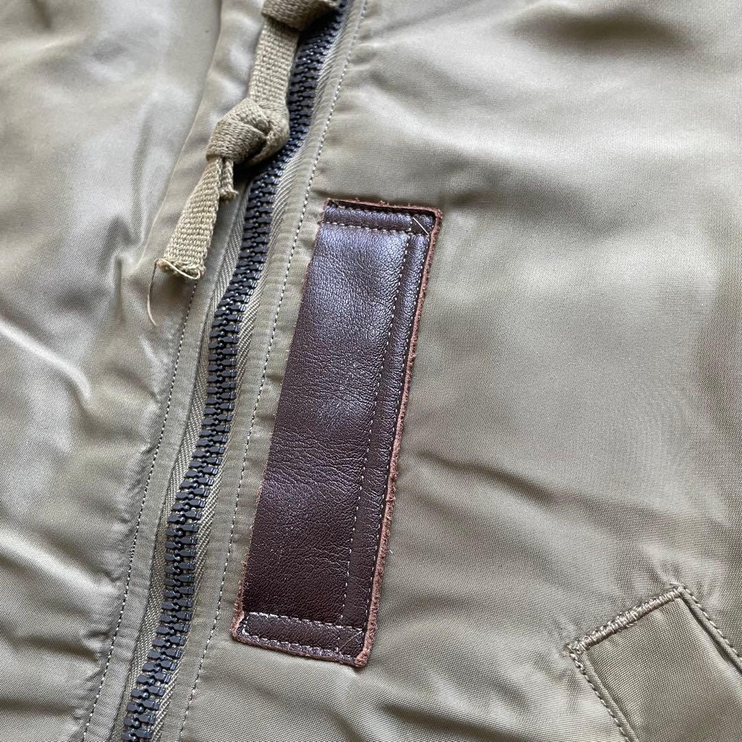 !最終値下げ!希少BUZZ RICKSON'SバイカラーバズリクソンズMA-1