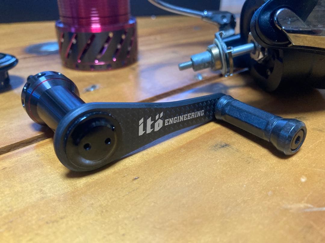 リール Megabass IDATEN 100