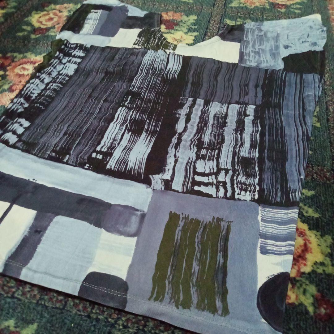 【最終価格】ISSEY MIYAKE 　プリント　トップス