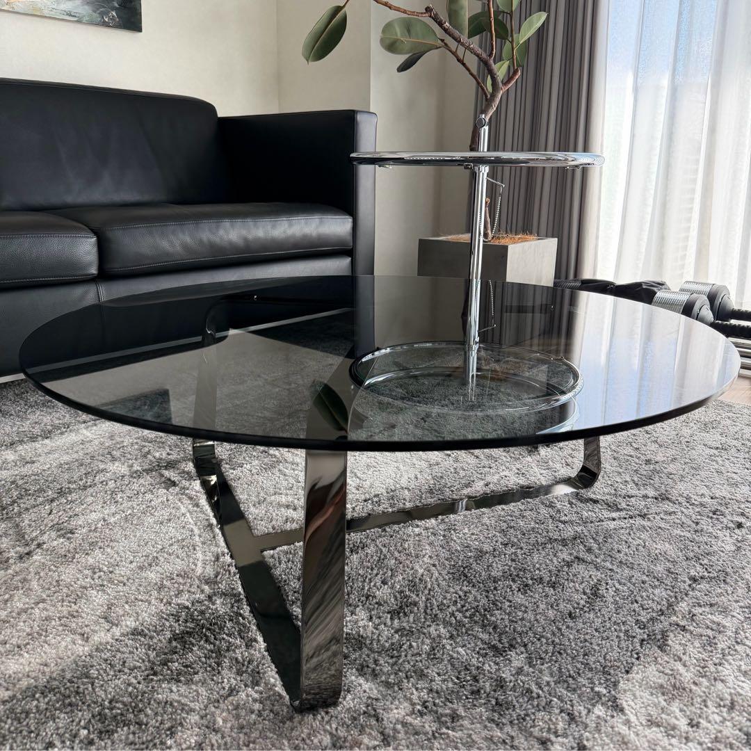 Desalto Twister ガラステーブル（Cassina取扱）