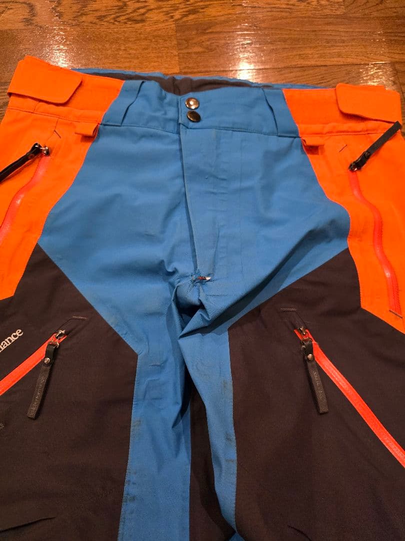 ピークパフォーマンス　ヘリグラビティ　上下セット