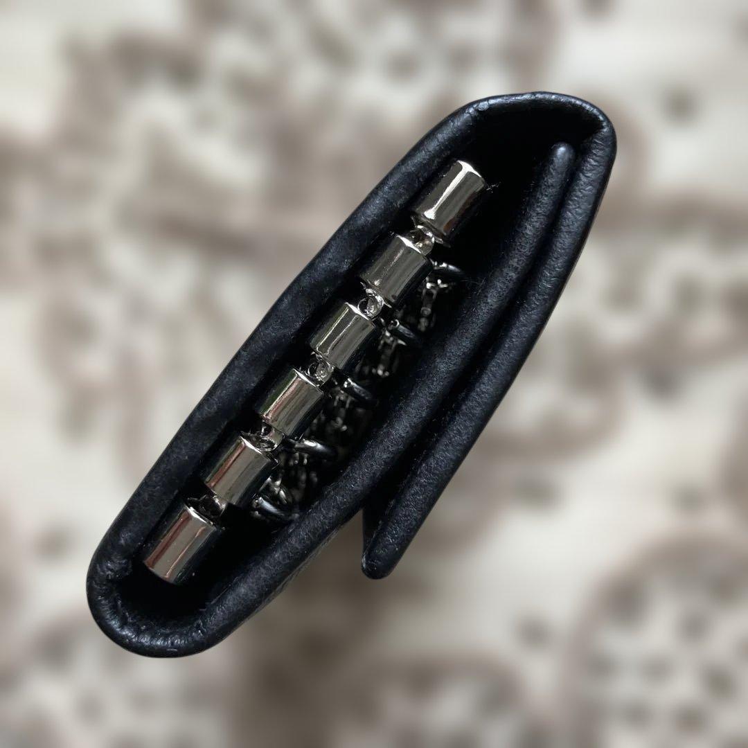 早い者勝ち❣️プラダ 5連 キーケース ブラック 三角プレート　サフィアーノレザー