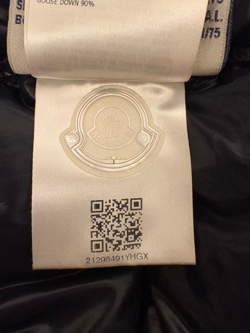 MONCLER ダウンベスト フード付き サイズ1