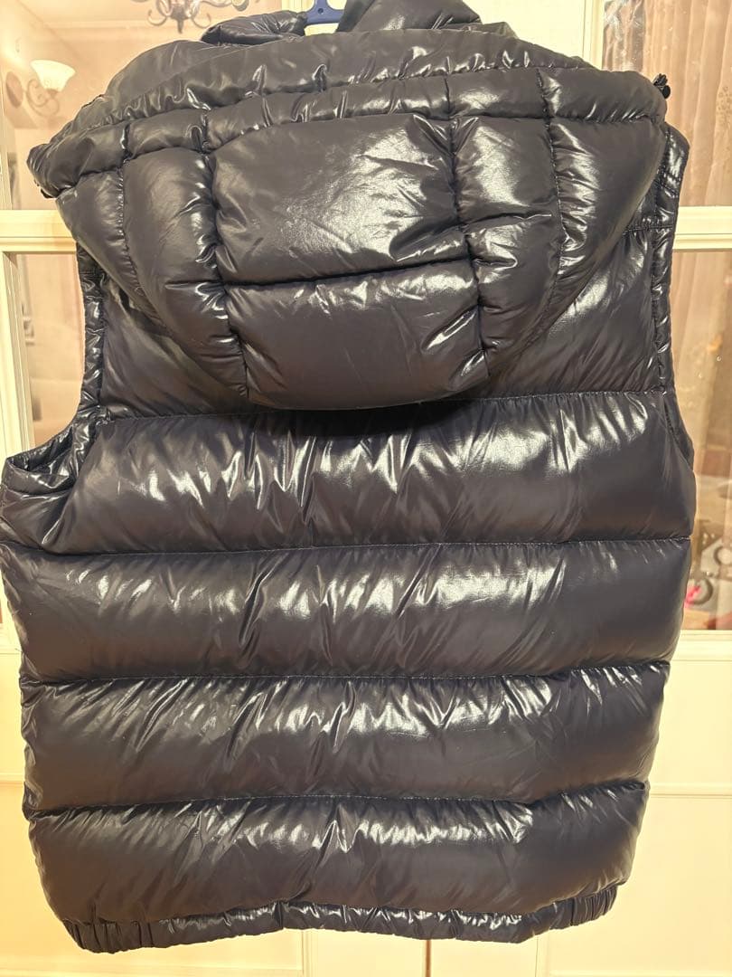 MONCLER ダウンベスト フード付き サイズ1