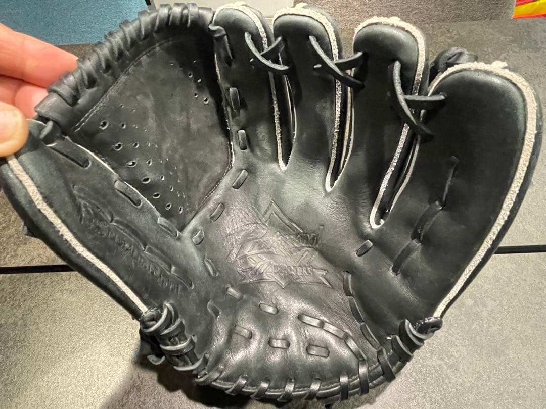 MIZUNO☆軟式投手用（小学生〜中学生くらい）