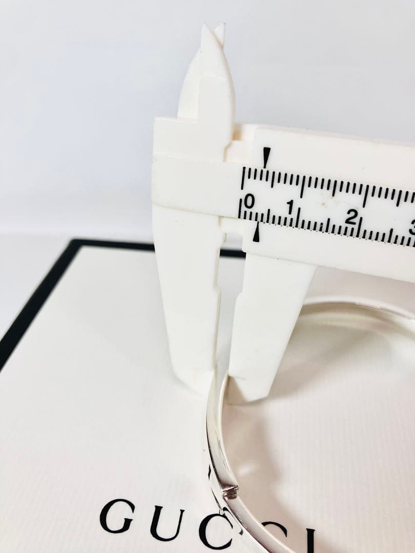 【超美品】GUCCI 開閉式バングル ブレスレット 男女兼用 シルバー925