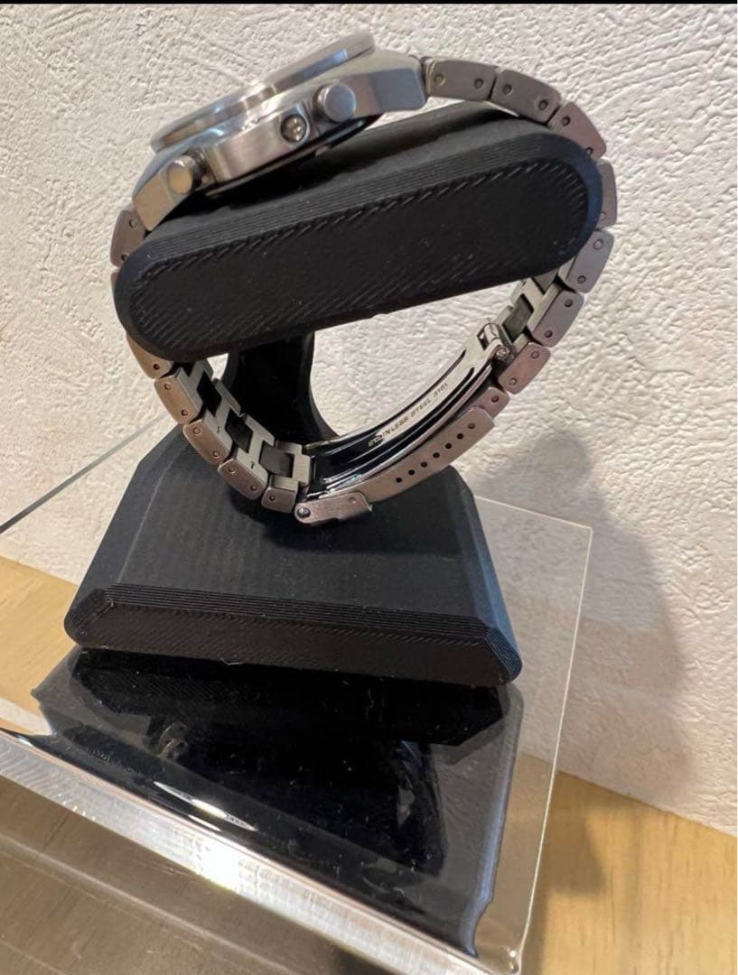 4/22まで　HAMILTON クロノグラフ ブラック/シルバー