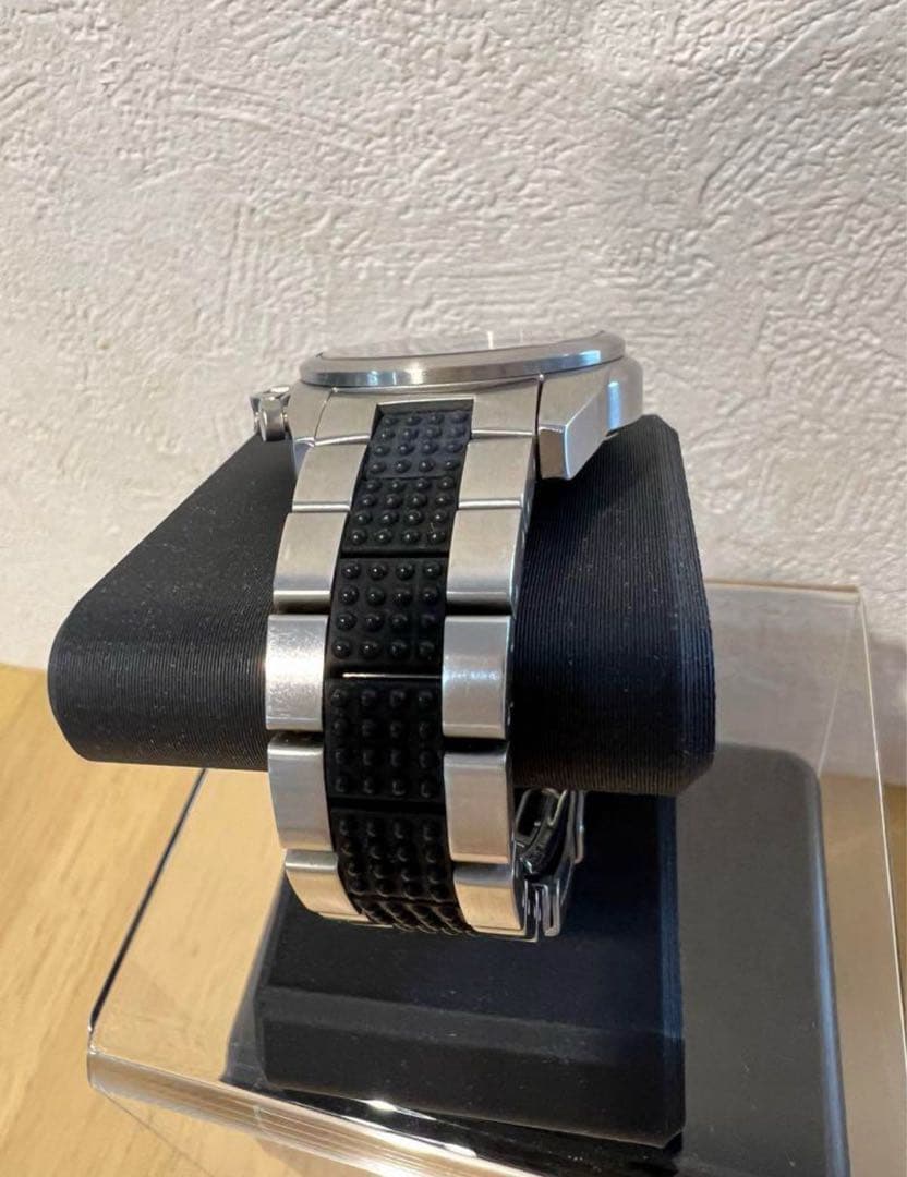 4/22まで　HAMILTON クロノグラフ ブラック/シルバー