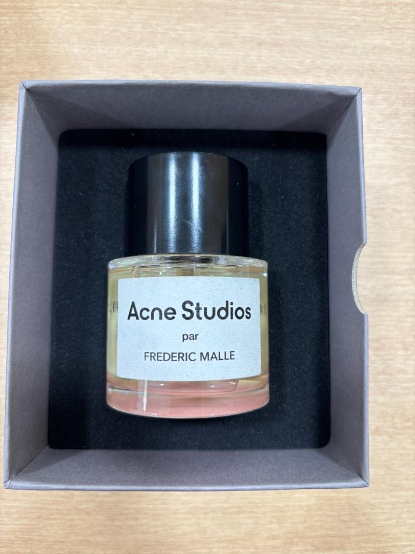 ☆Acne Studios Eau de Parfum 50ml　ほぼ満量