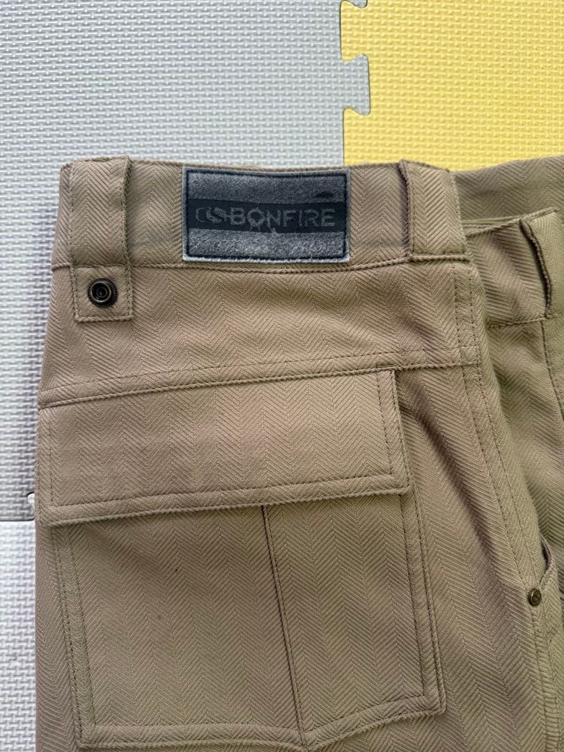 VOLCOM ボルコム上・BONFIREボンファイア下　ジャケット・パンツセット