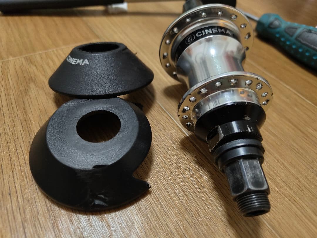 K*i様 CINEMA BMX FX2 FREECOASTER HUB RSD