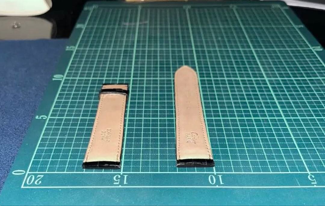 カルティエ純正　レザーベルト 黒 未使用品