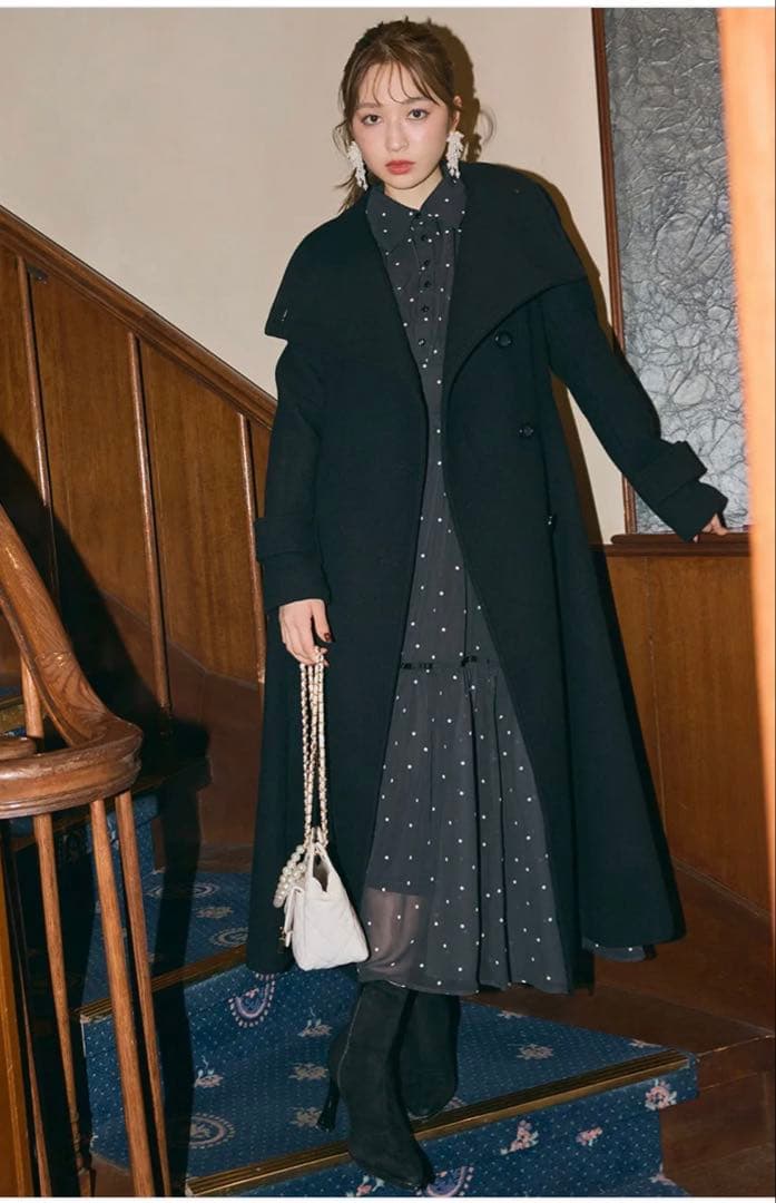 明日の天気25オーバーネックシンデレララインコート