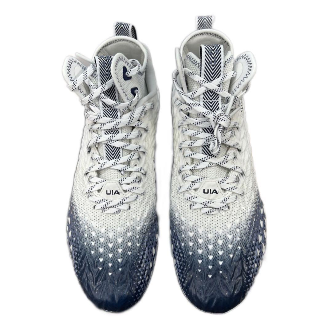 アンダーアーマー 30 スポットライト アメフト スパイク シューズ 白 紺 靴