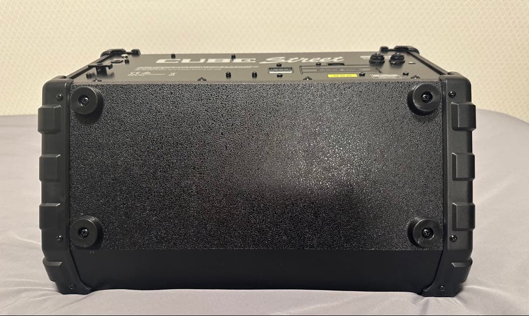 美品です！Roland CUBE Street（ローランド・ストリートキューブ）