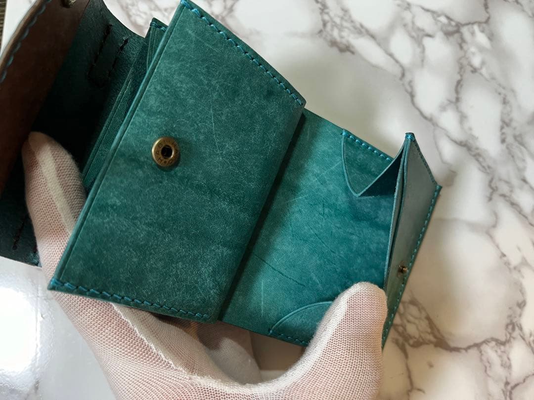 本革　三つ折り財布　マヤ、プエブロ