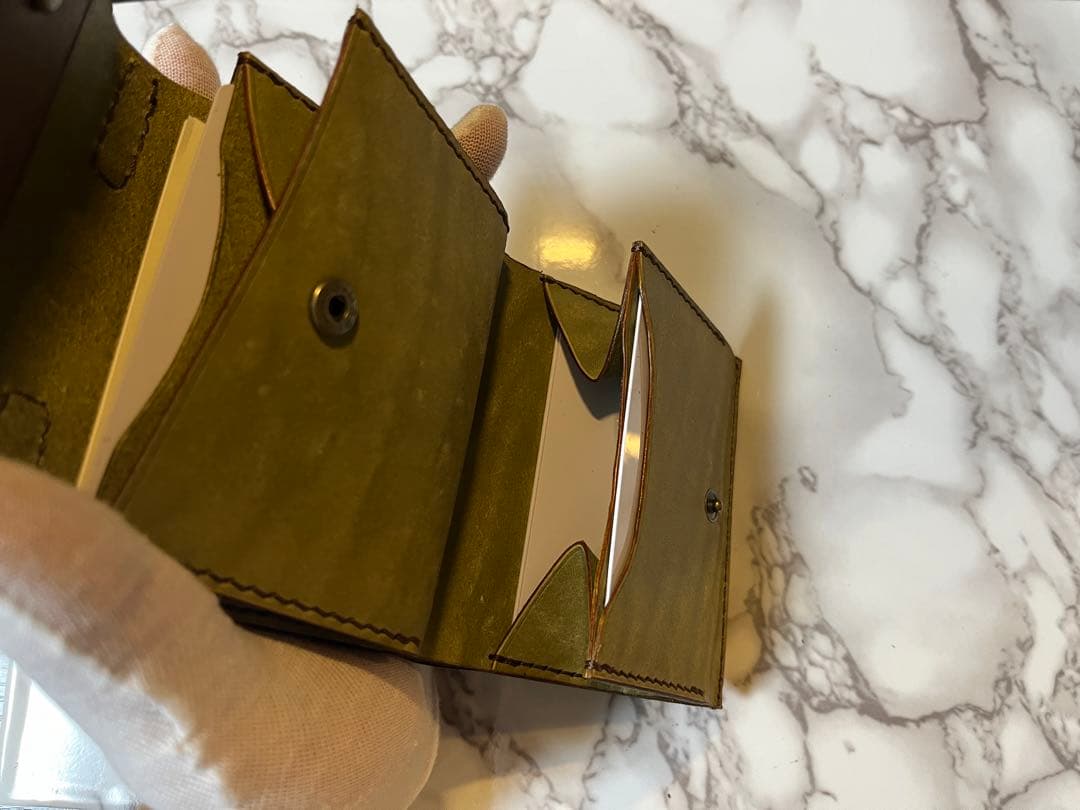 本革　三つ折り財布　マヤ、プエブロ