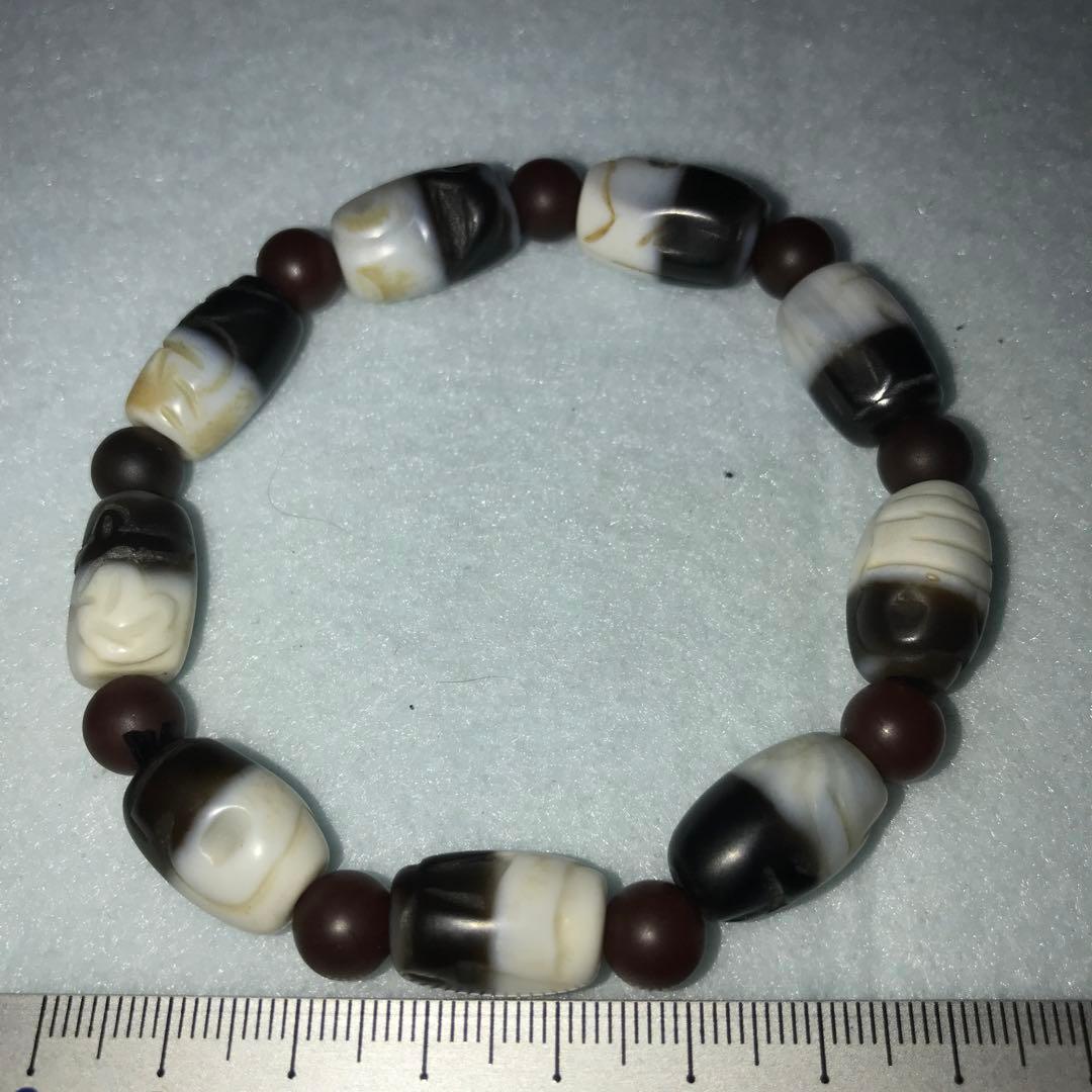 ユ*ー様 超激レア珍品‼︎ 黒白梵字九個ブレス　マニア間取り引き