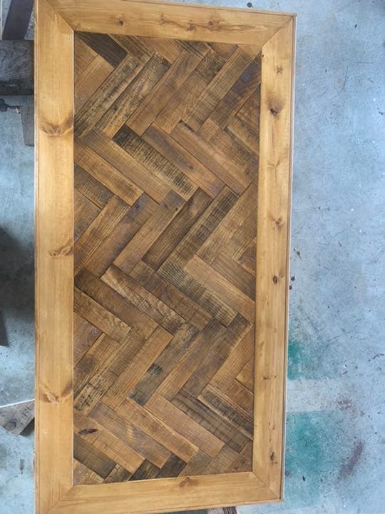 ヘリンボーン　天板　ハンドメイド　テーブル