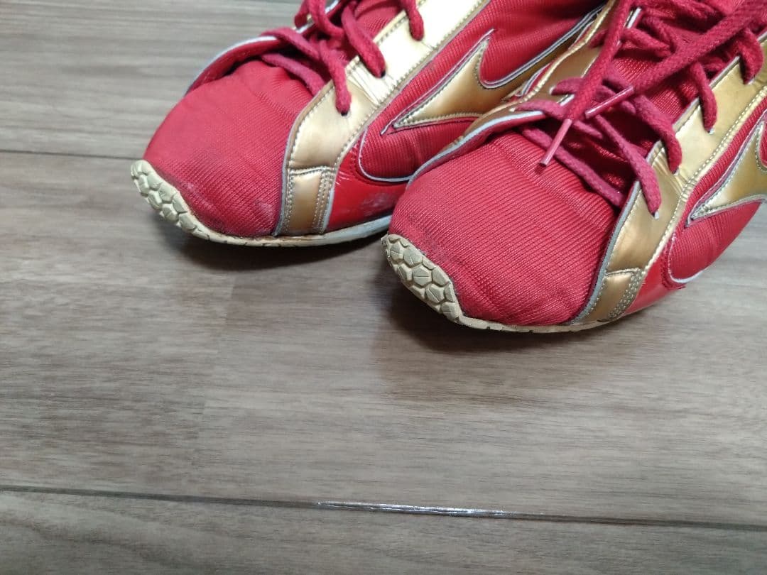 ミズノボクシングシューズ　レッド✕ゴールド