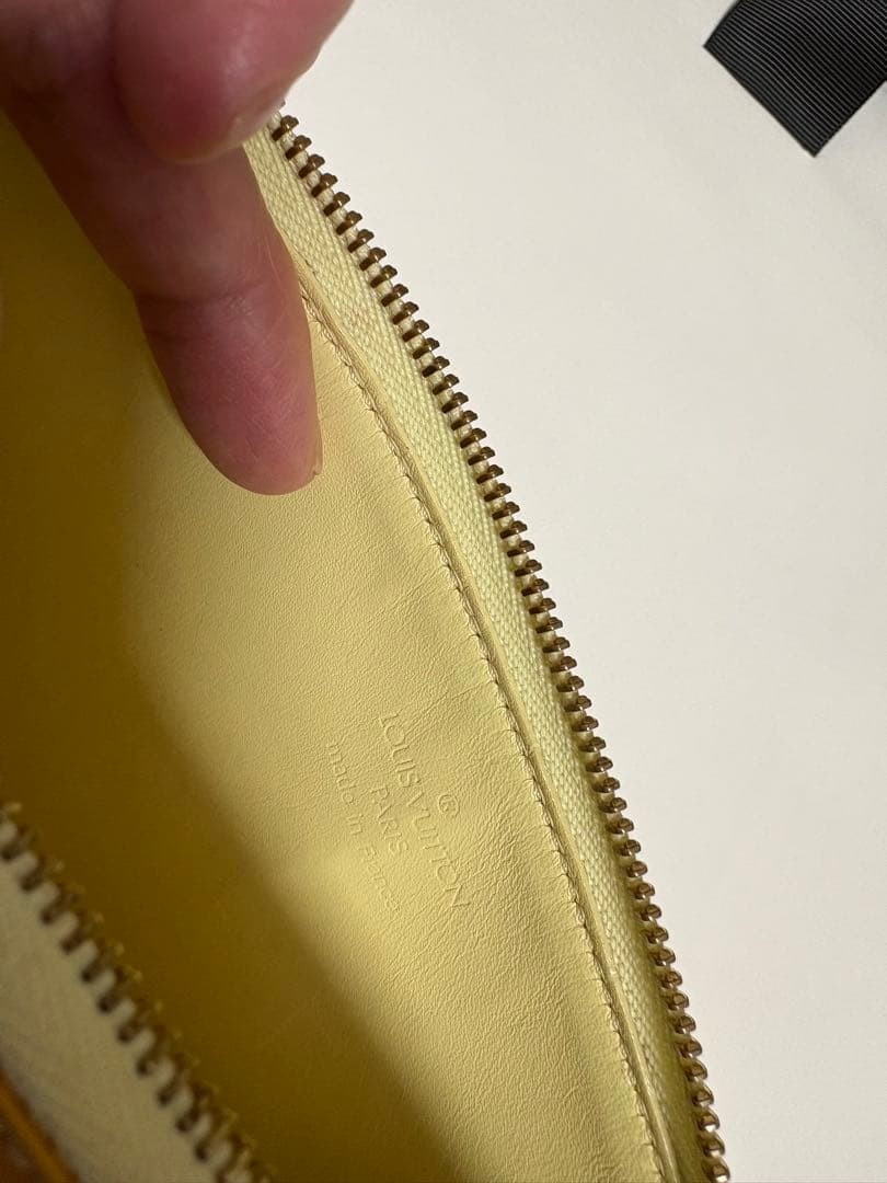 ルイヴィトン ヴェルニ レキシントン アクセサリーポーチ ショルダーバッグ