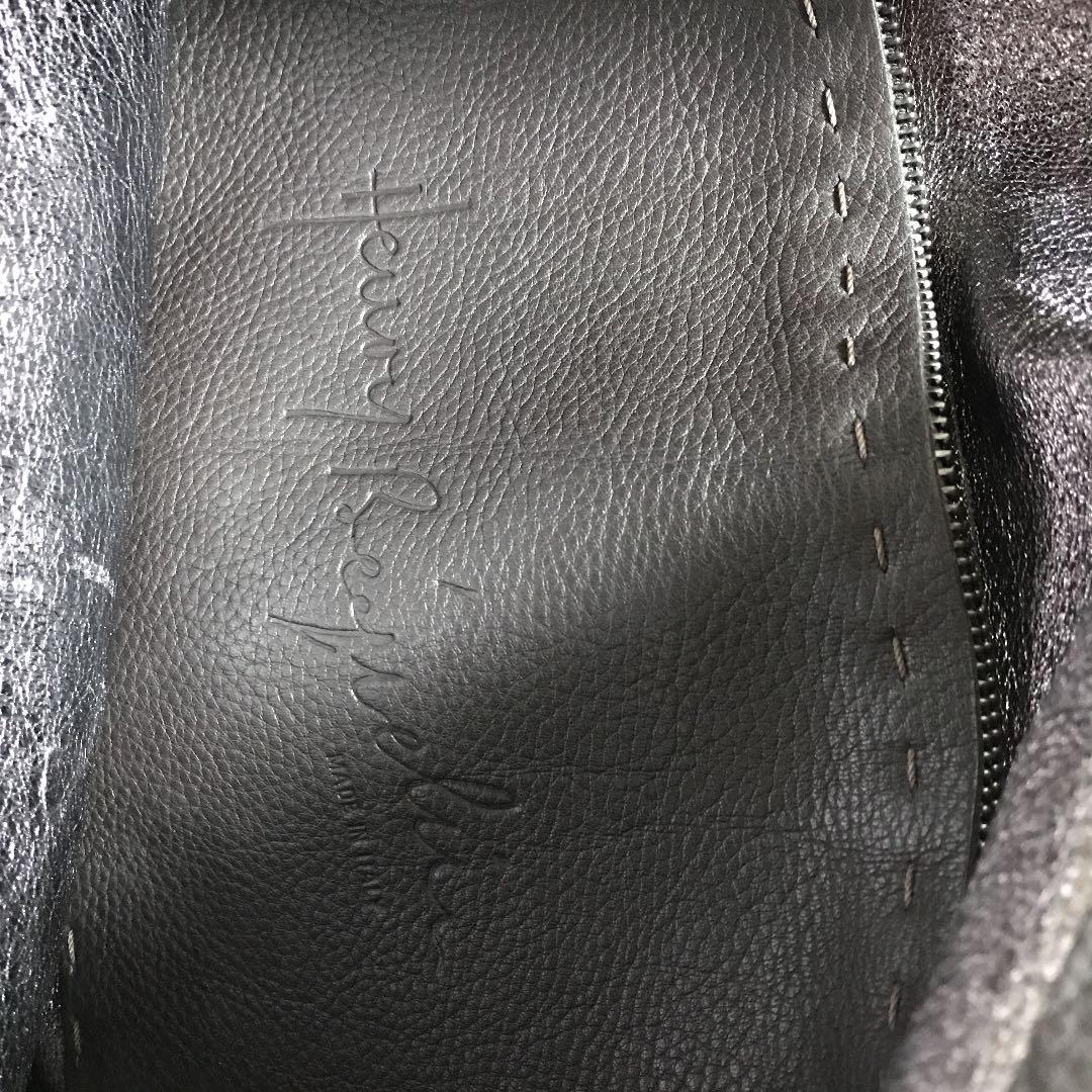 クラッチバッグ