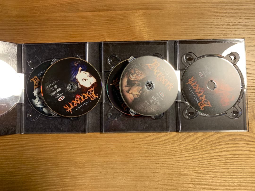 ベルセルク 黄金時代篇 劇場版 三部作 + 剣風伝奇ベルセルクDVD BOX