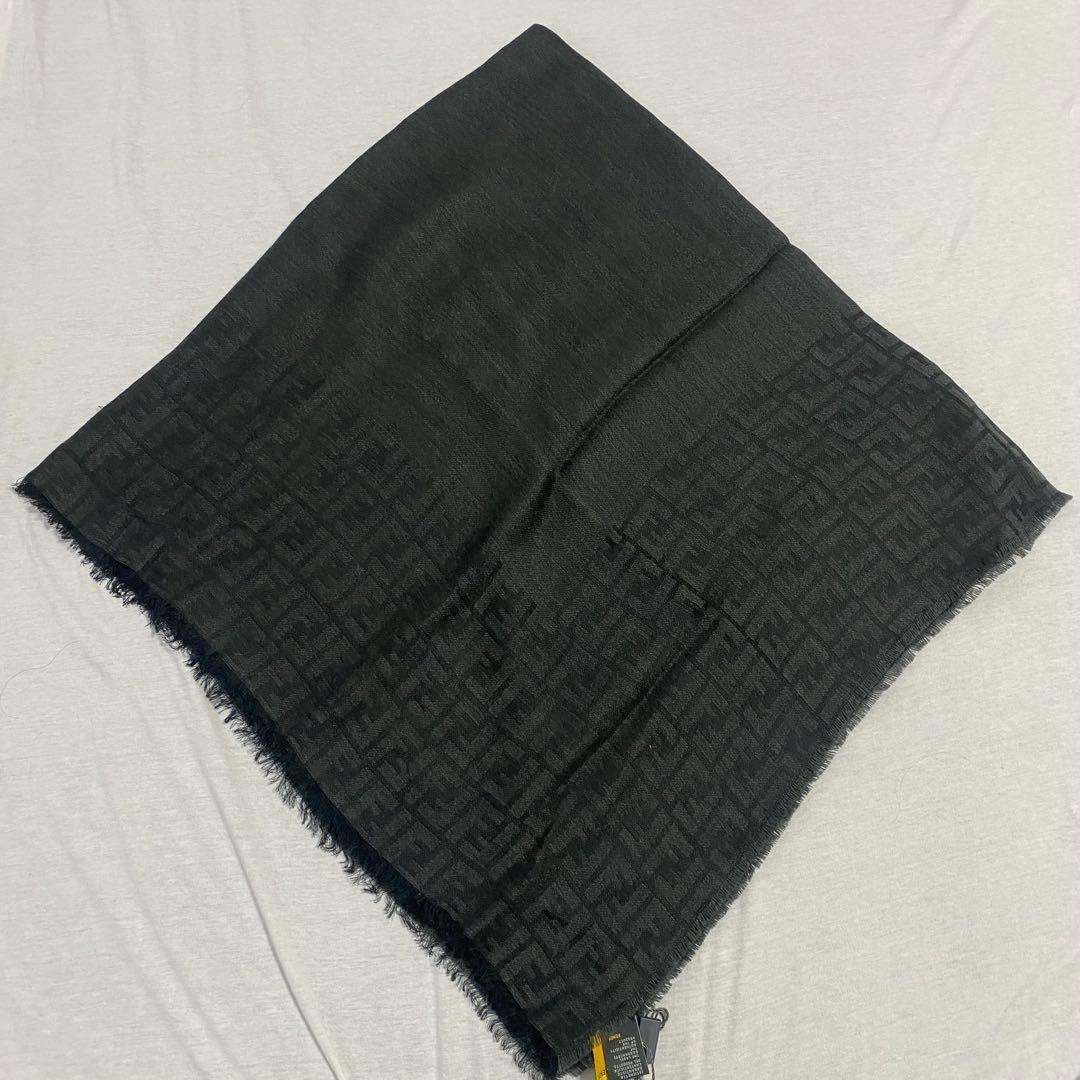 未使用タグ付き【フェンディ】ストール スカーフ ズッカ柄ロゴ ウール混イタリア製