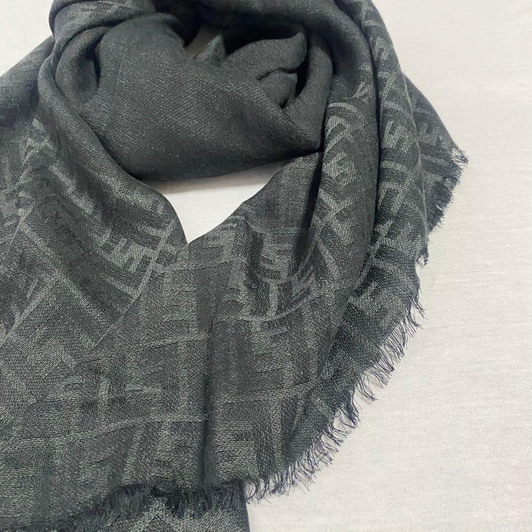 未使用タグ付き【フェンディ】ストール スカーフ ズッカ柄ロゴ ウール混イタリア製