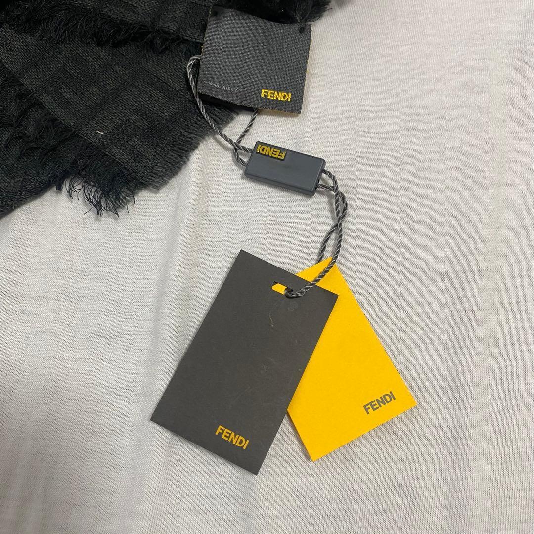 未使用タグ付き【フェンディ】ストール スカーフ ズッカ柄ロゴ ウール混イタリア製