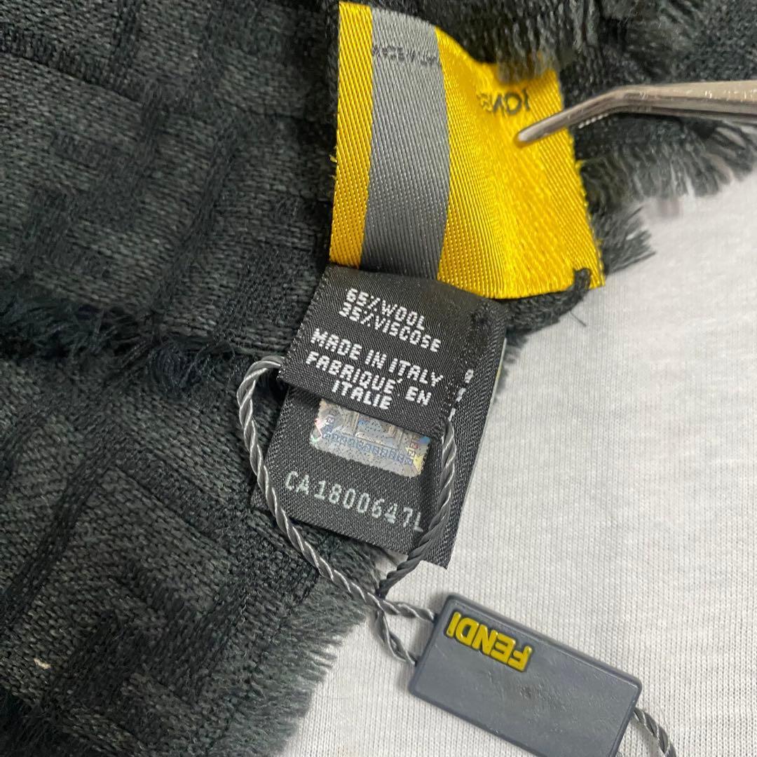 未使用タグ付き【フェンディ】ストール スカーフ ズッカ柄ロゴ ウール混イタリア製