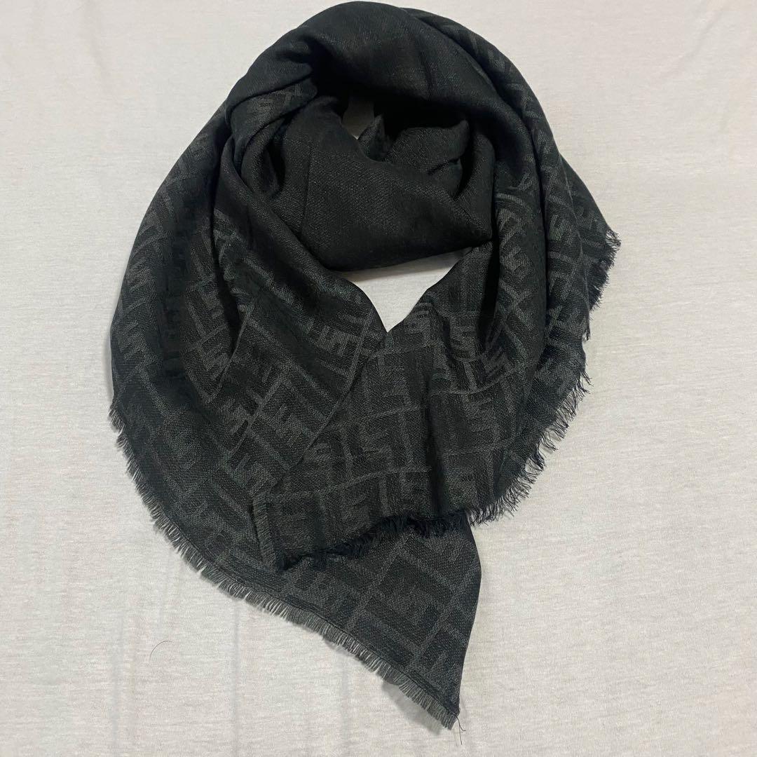 未使用タグ付き【フェンディ】ストール スカーフ ズッカ柄ロゴ ウール混イタリア製