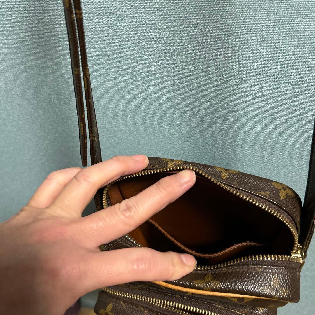 Louis Vuitton モノグラム ショルダーバッグ　アマゾン　斜め掛け
