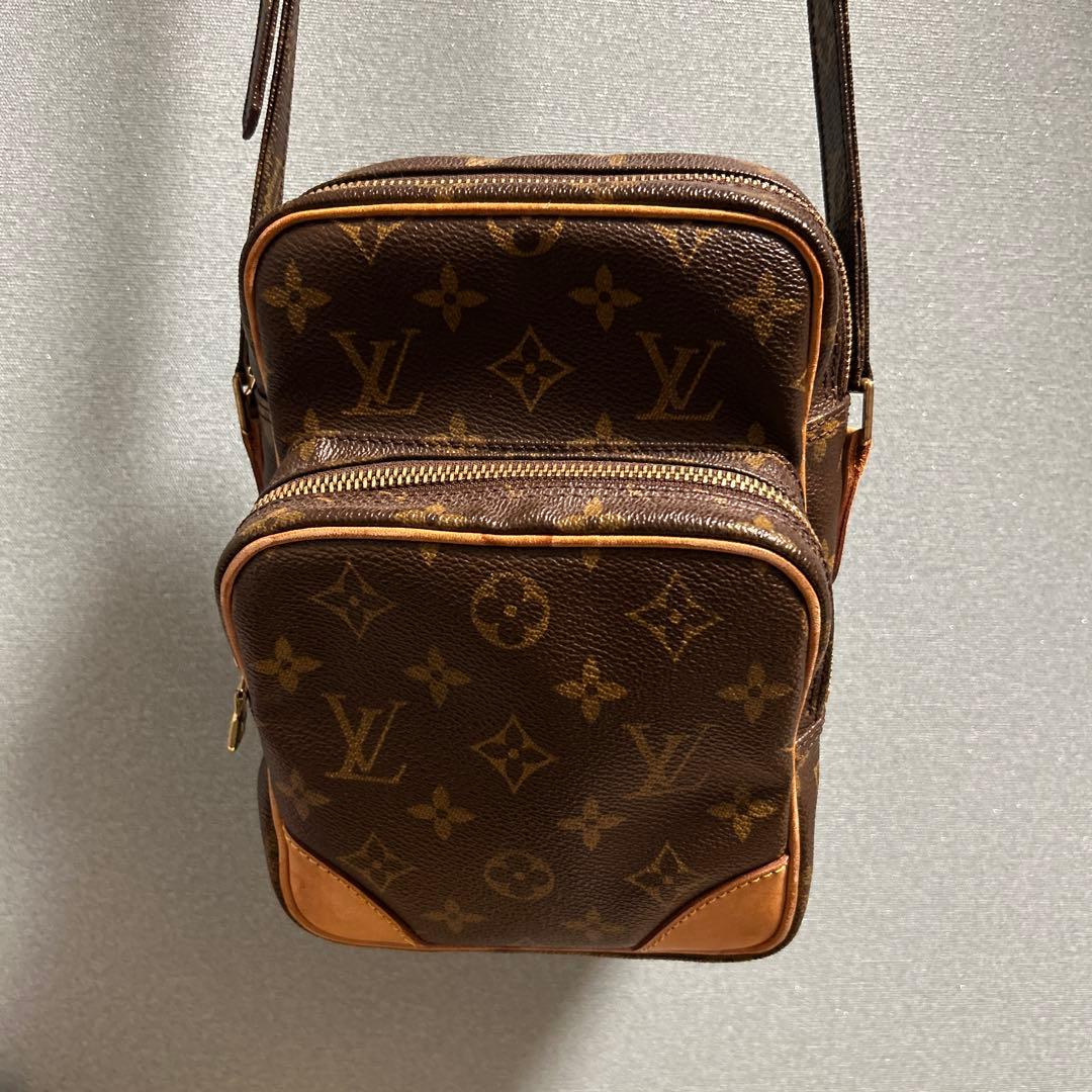 Louis Vuitton モノグラム ショルダーバッグ　アマゾン　斜め掛け