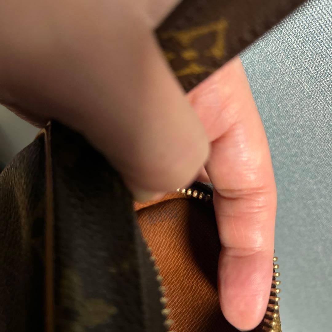 Louis Vuitton モノグラム ショルダーバッグ　アマゾン　斜め掛け