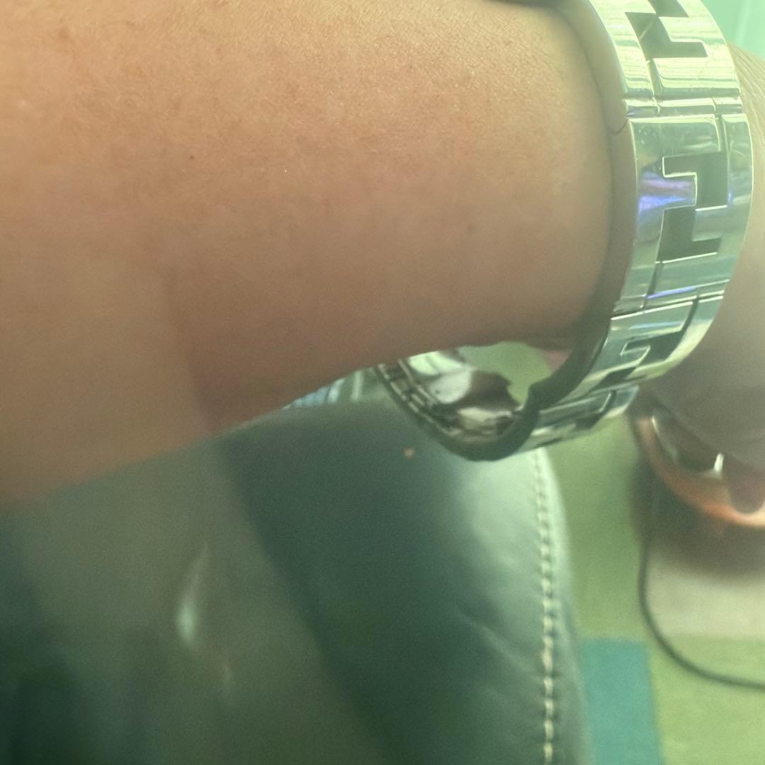 クアドロFENDI シルバー 腕時計