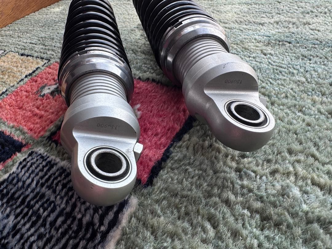 ♪ オーリンズ♪ スポーツスター リアサス リアショック HD145E