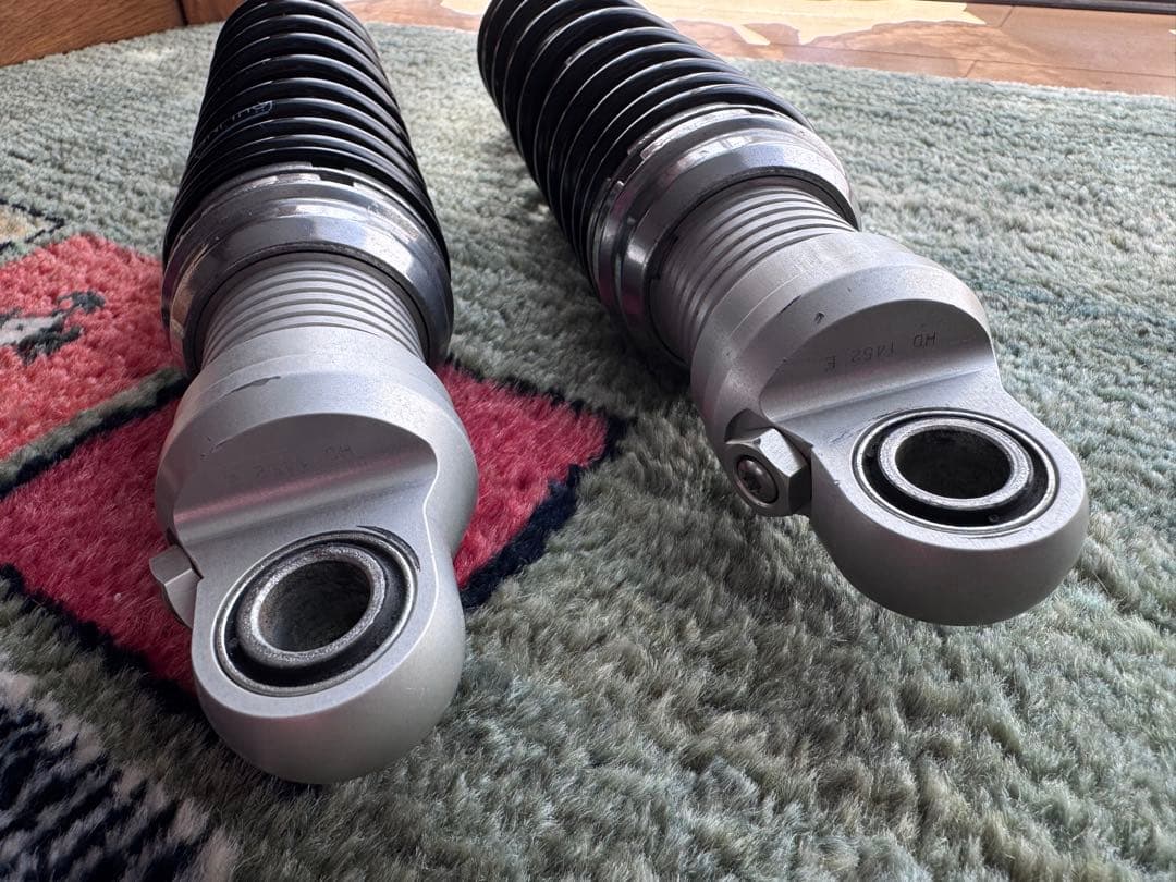 ♪ オーリンズ♪ スポーツスター リアサス リアショック HD145E