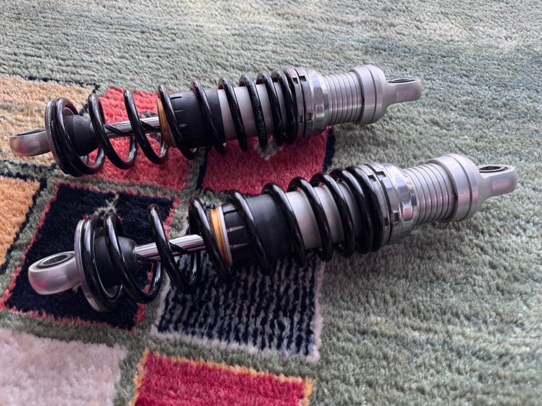 ♪ オーリンズ♪ スポーツスター リアサス リアショック HD145E