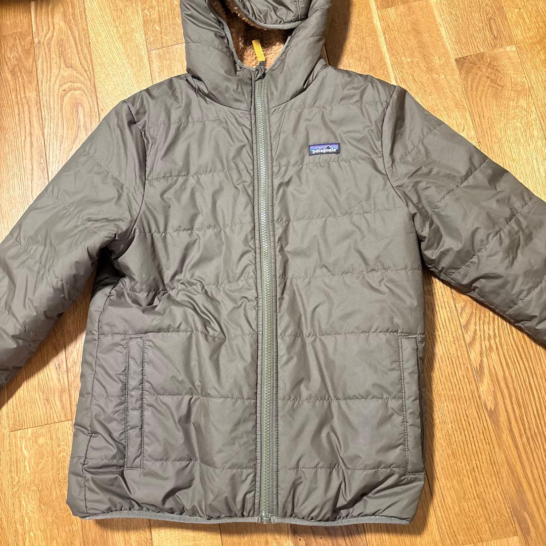 【返品用】はーちゃん　パタゴニア　キッズ　ダウン