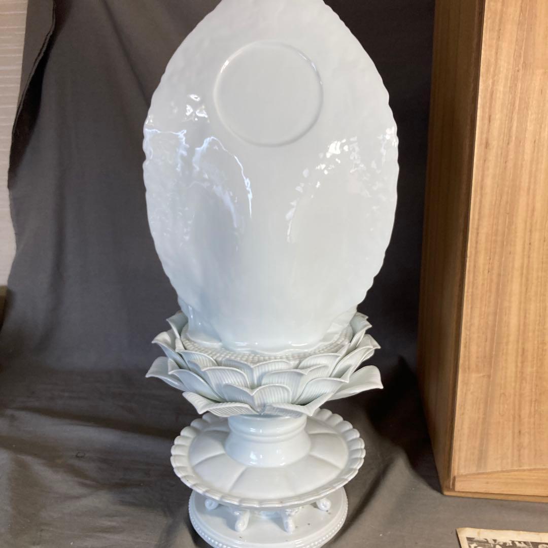 【期間特別価格】日本の名窯　重要無形文化財　有田肥蝶山　樋渡陶六作　薬師菩薩像