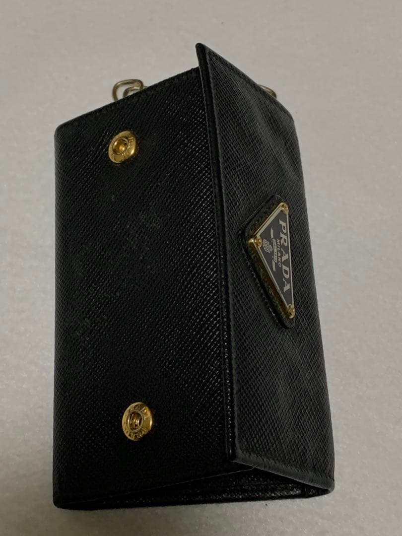 PRADA プラダ ブラックレザー キーケース